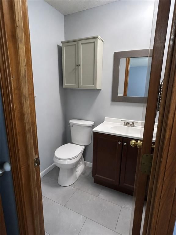 227 E Colleen Drive — photo 7