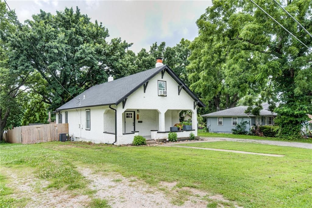 6033 Edith Avenue — photo 3