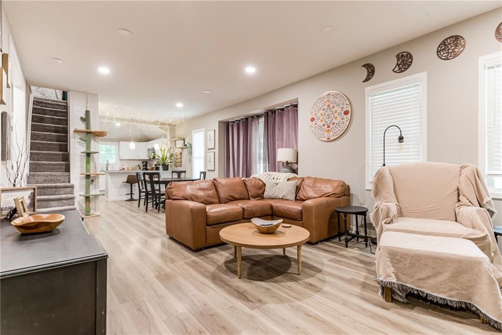 6033 Edith Avenue — photo 7