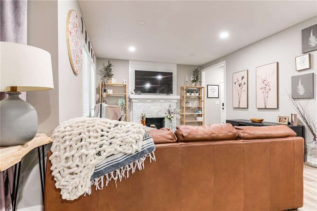 6033 Edith Avenue — photo 9
