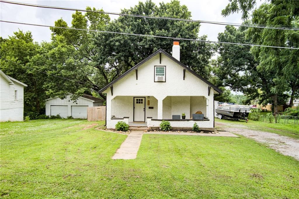 6033 Edith Avenue — photo 38