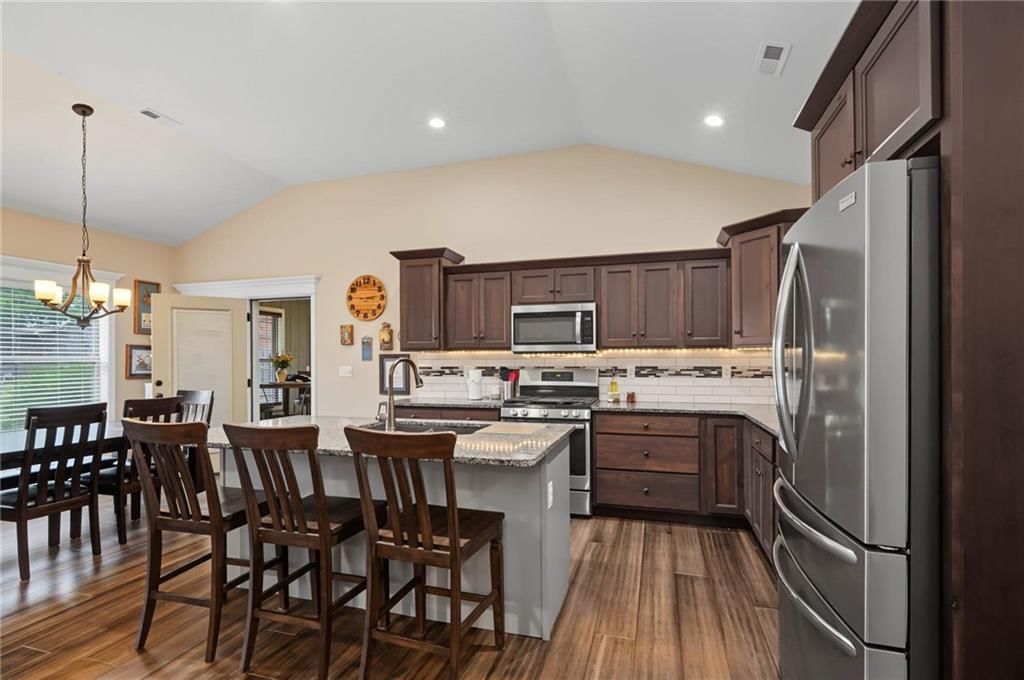 2629 S Fir Terrace — photo 10