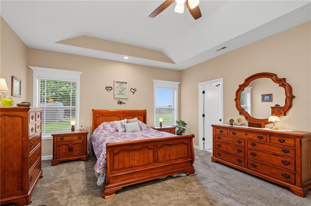 2629 S Fir Terrace — photo 18
