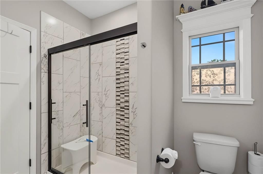 2629 S Fir Terrace — photo 22