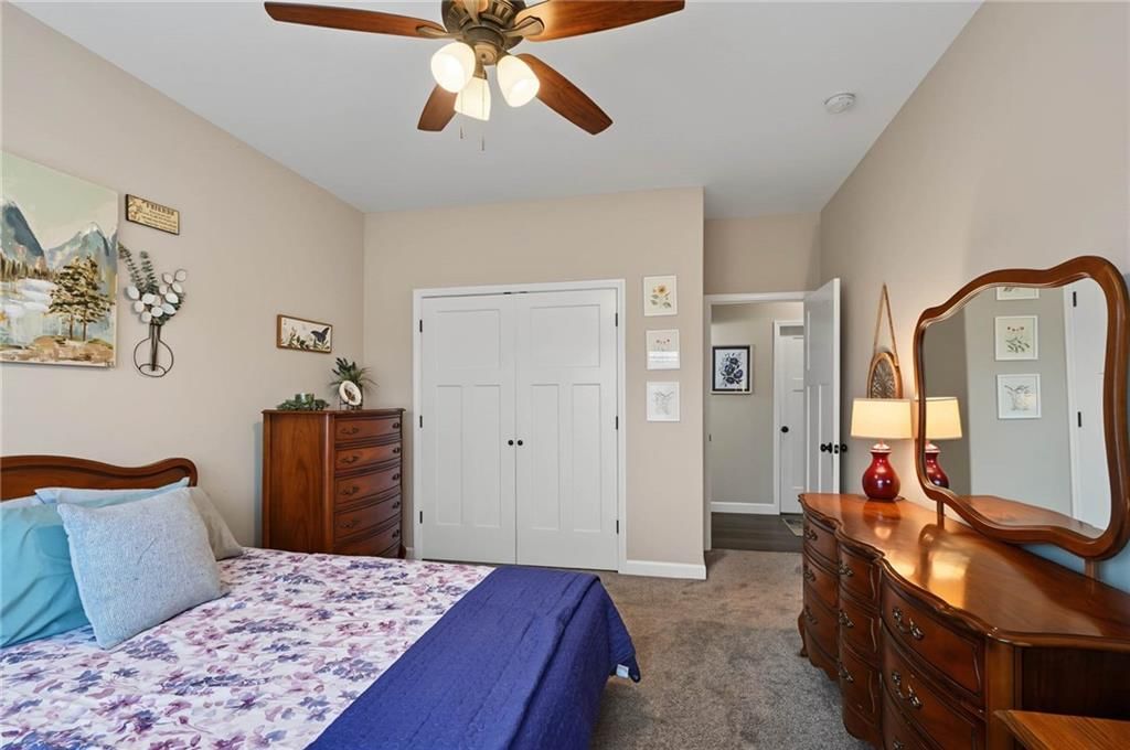2629 S Fir Terrace — photo 24