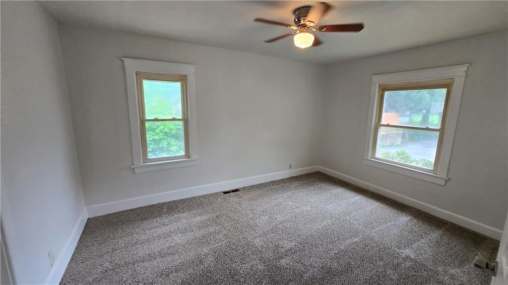 428 N Eubank Street — photo 10