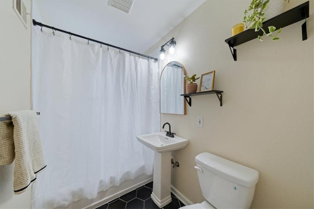 5200 W 72ND Street — photo 10