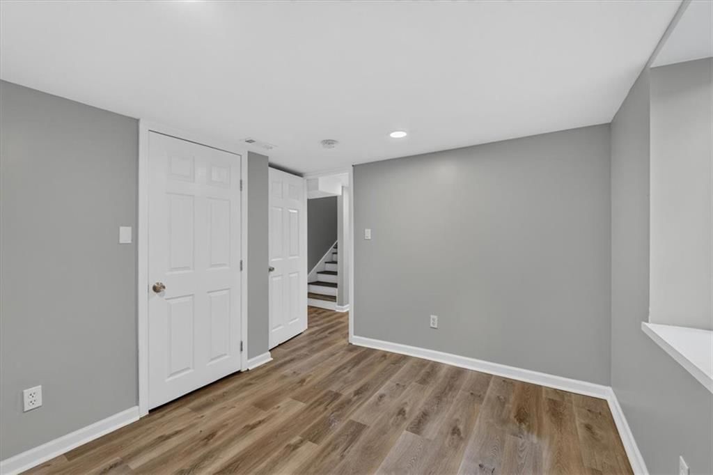 Photo 14 of 19 - 222 W Mill Street, Independence, MO 64050
