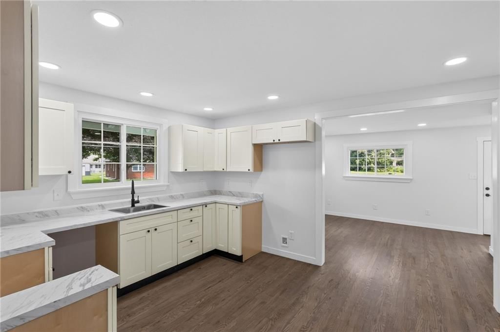 213 W Ada Street — photo 7