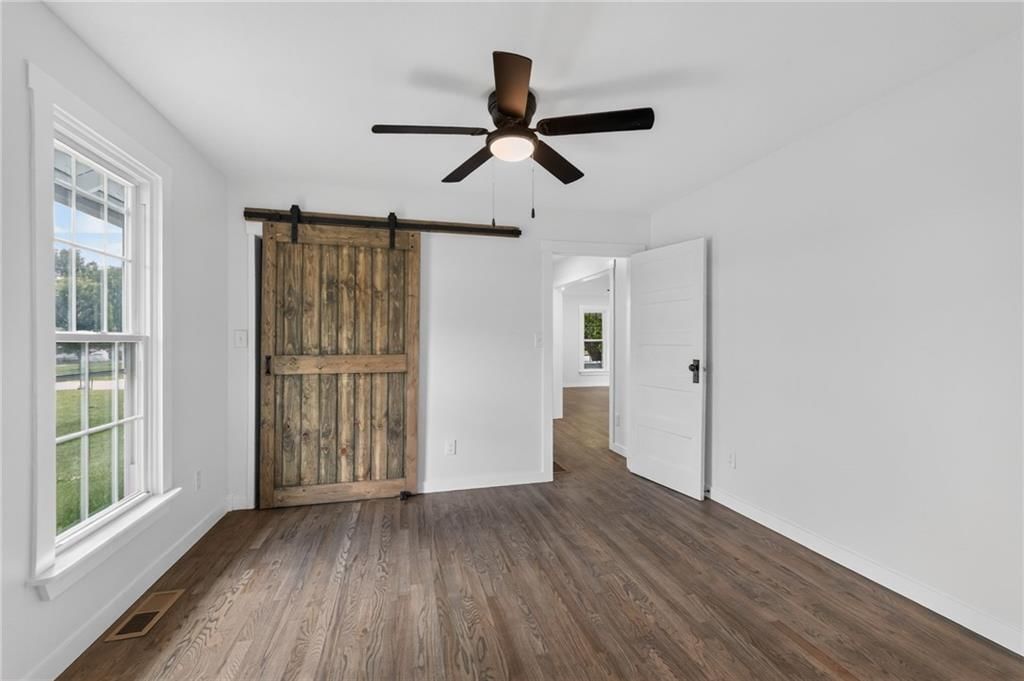 213 W Ada Street — photo 14