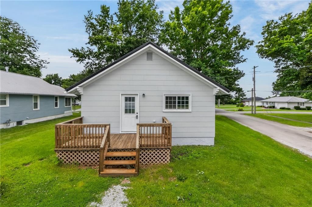 213 W Ada Street — photo 23