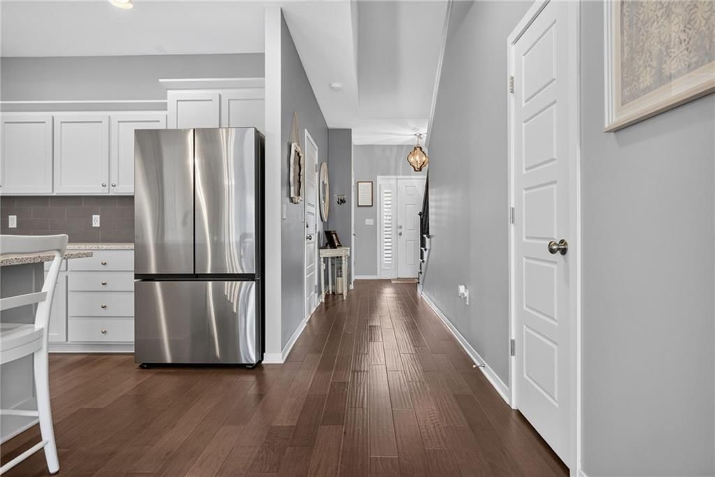 16049 Fontana Street — photo 3