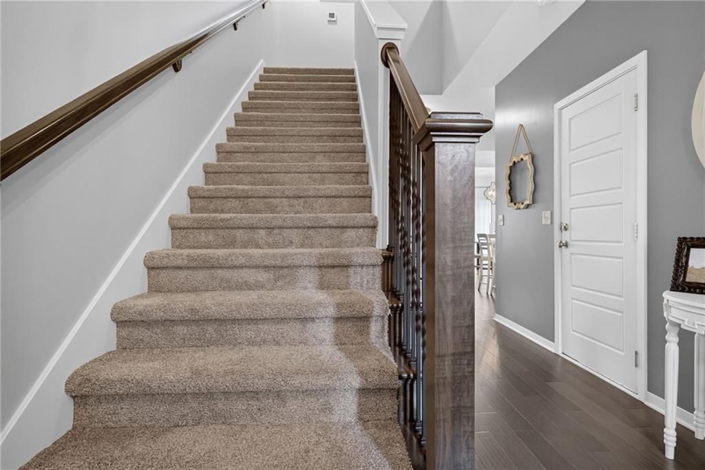 16049 Fontana Street — photo 24