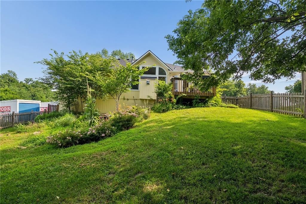 5503 NW Raintree Drive — photo 31