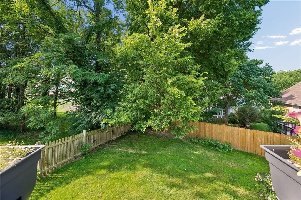 5503 NW Raintree Drive — photo 34