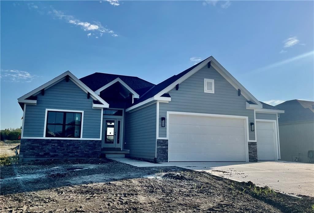 9423 N Belleview Avenue, Kansas City, MO