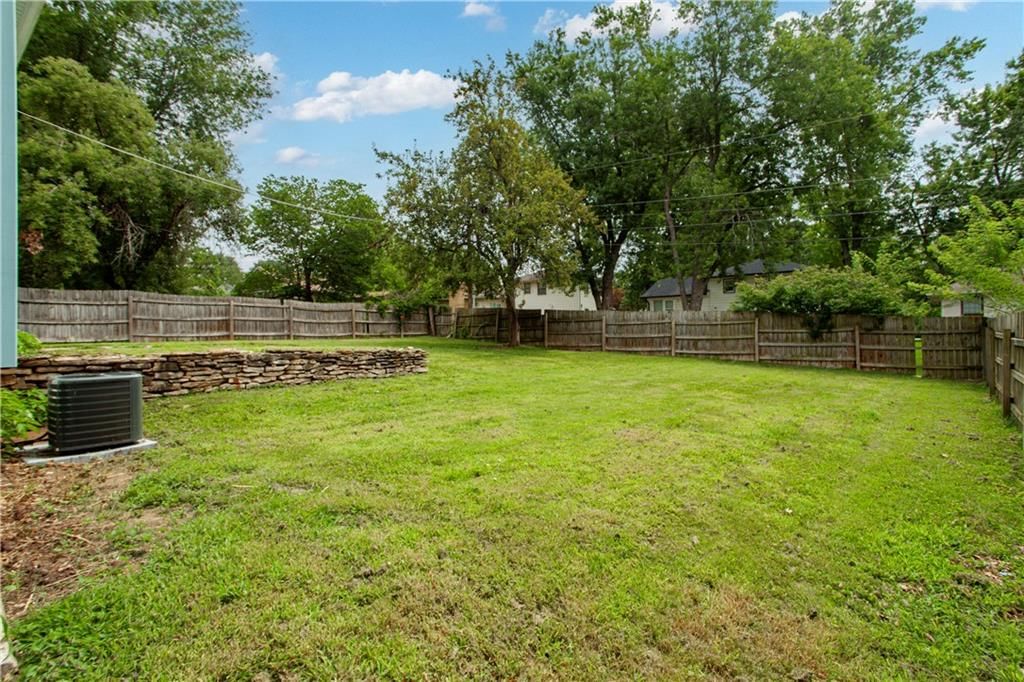 3603 Woodbury Street — photo 7