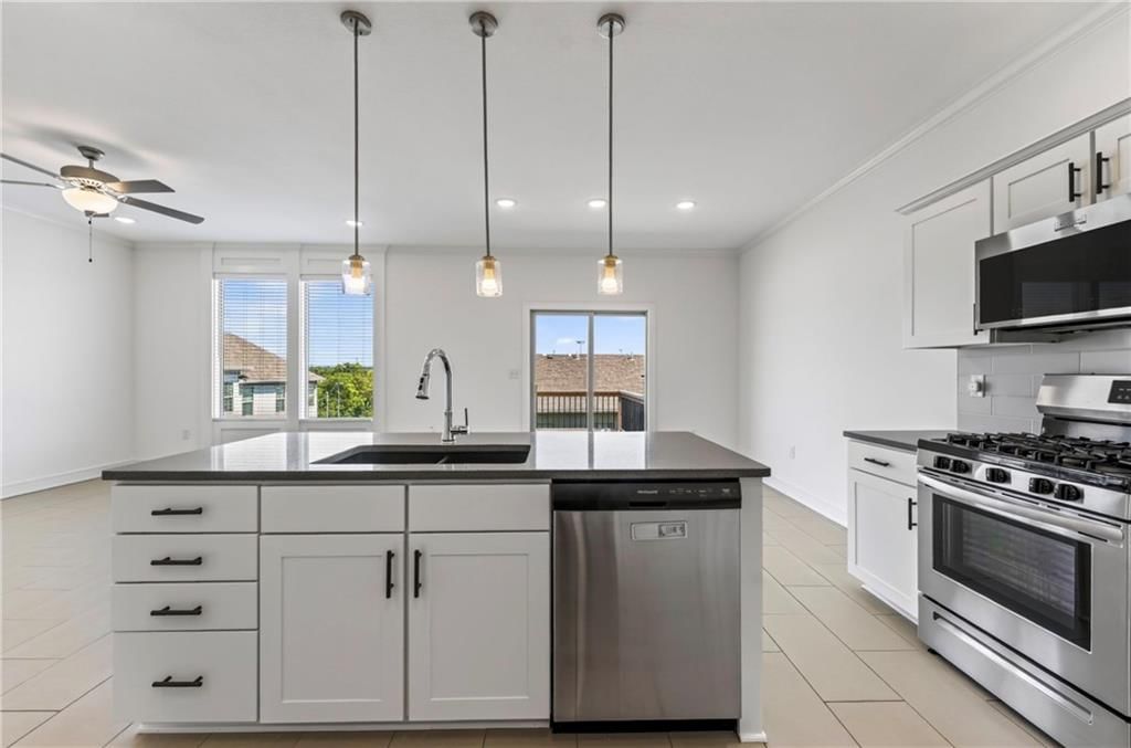 7401 Aaron Street — photo 12