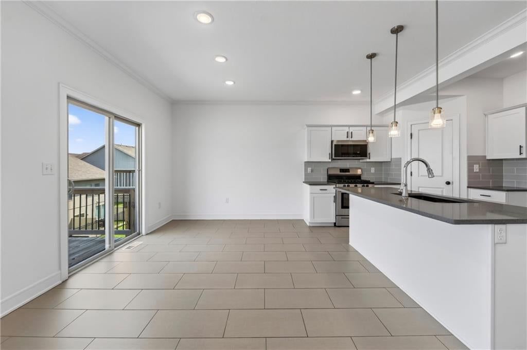 7401 Aaron Street — photo 16