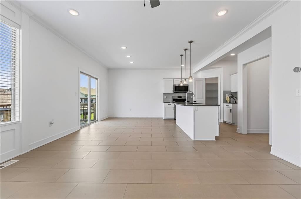7401 Aaron Street — photo 17