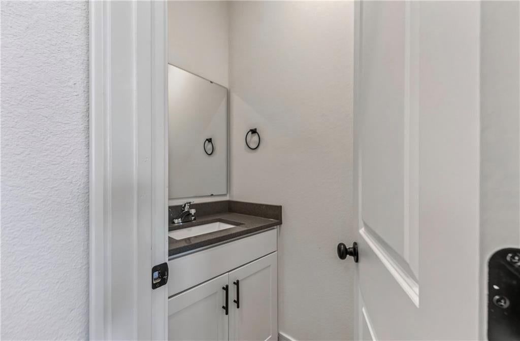 7401 Aaron Street — photo 18