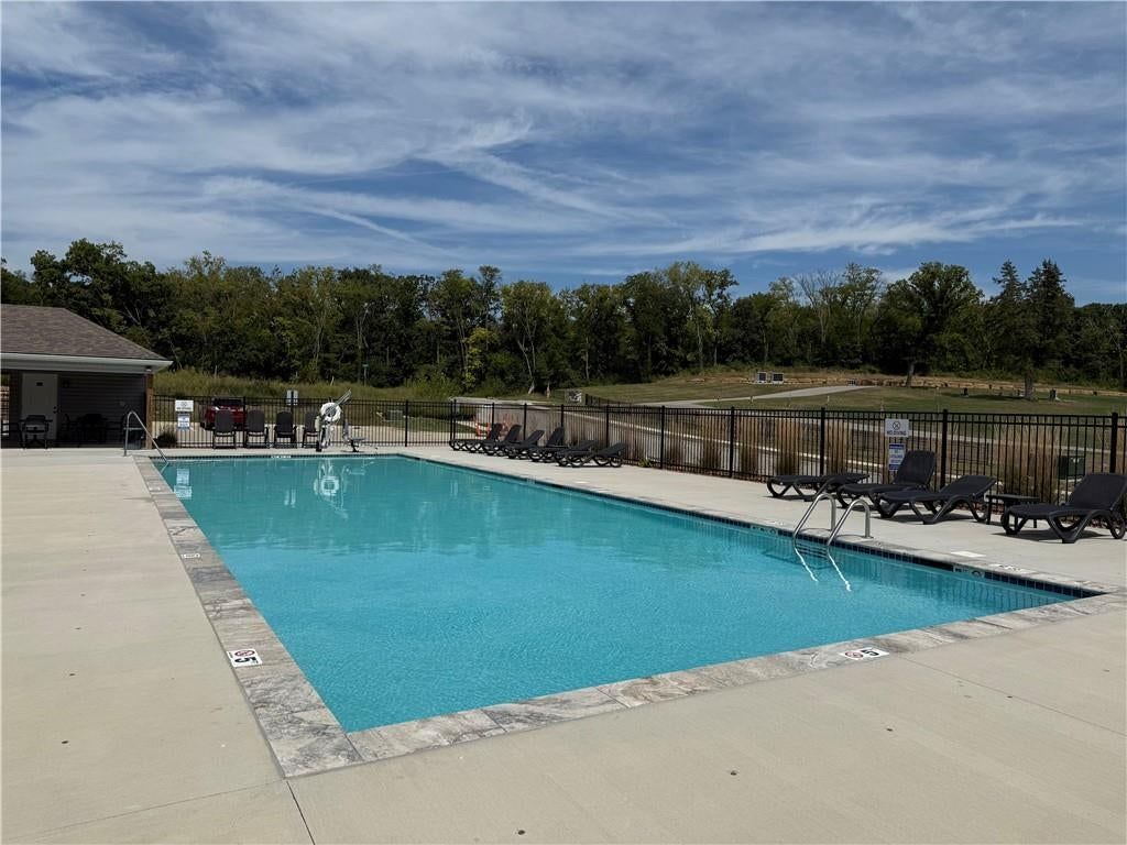 7401 Aaron Street — photo 47