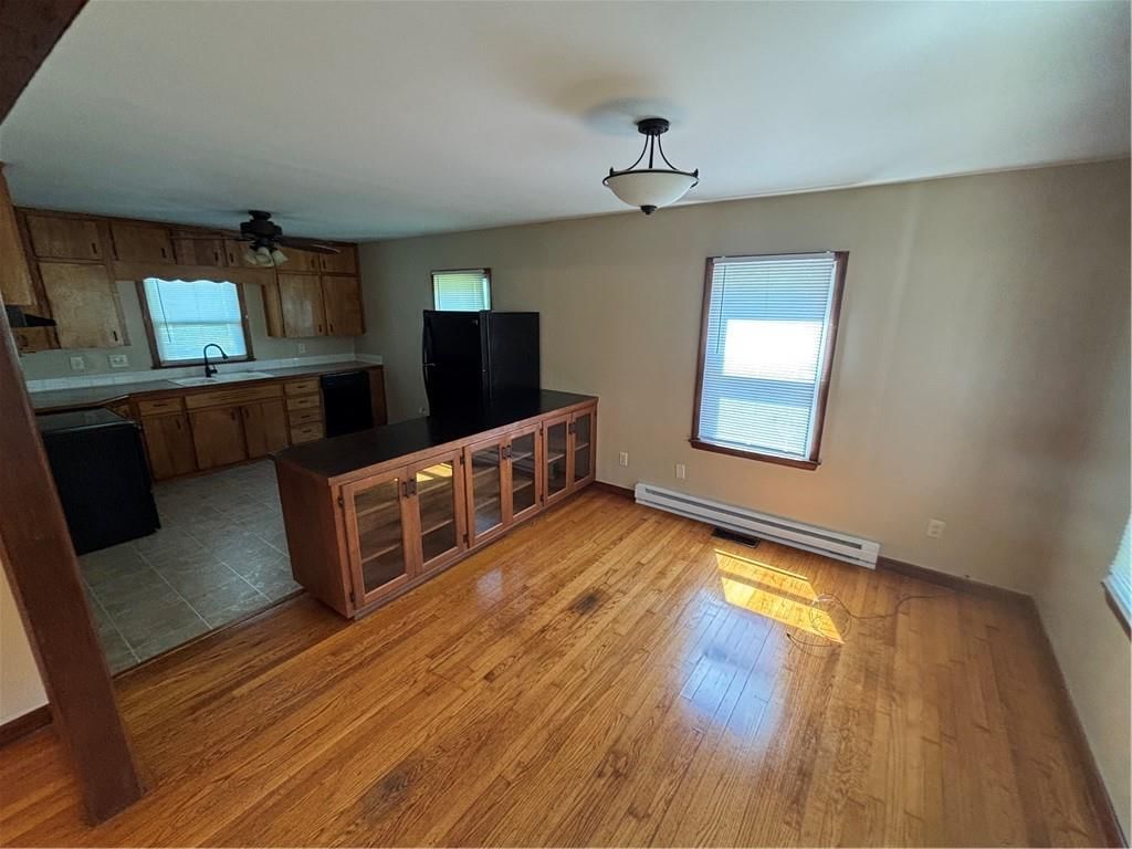 509 MAIN Street — photo 33