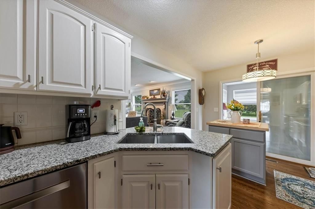 603 Canyon Drive — photo 12