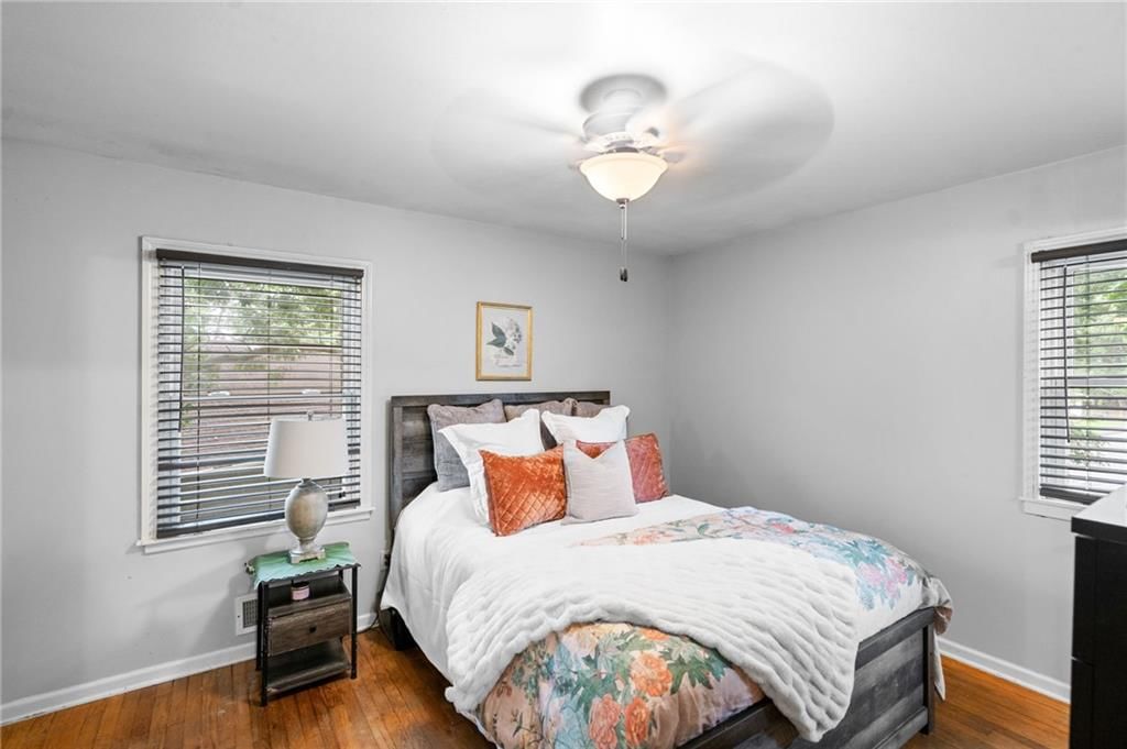 315 Hawthorne Drive — photo 27