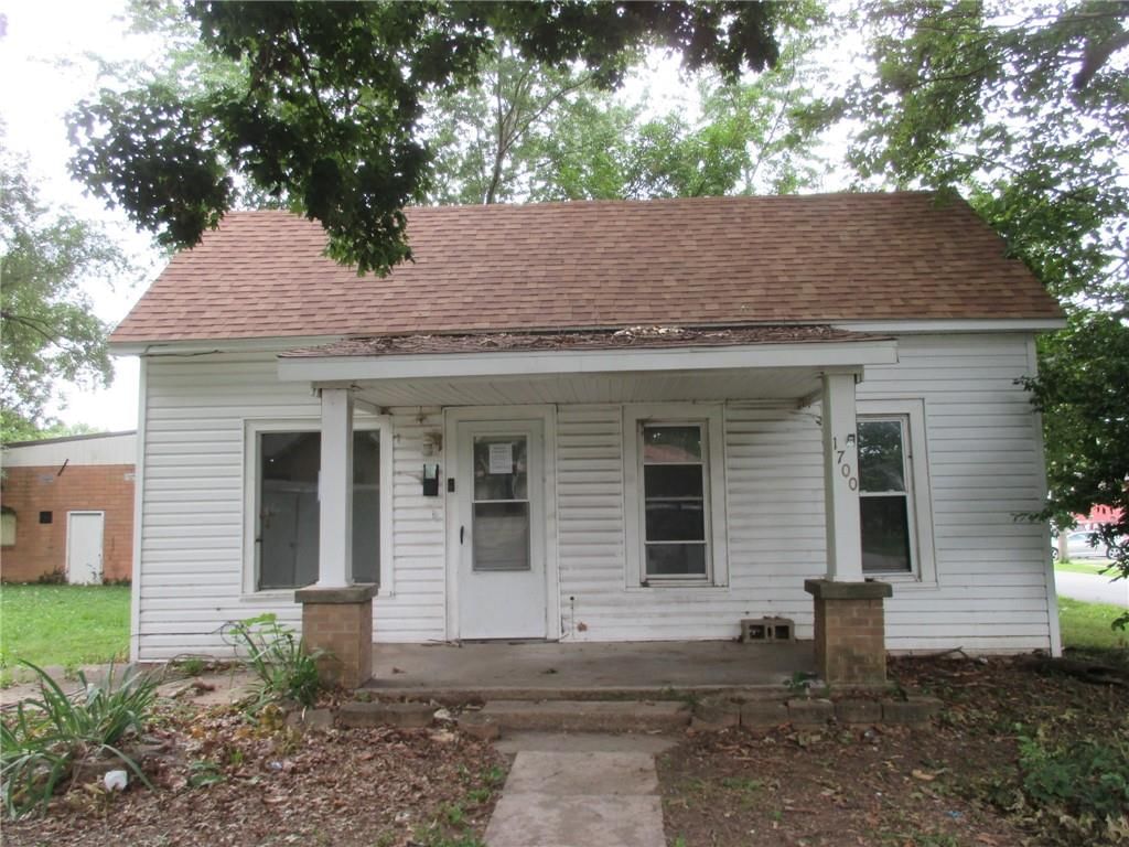 1700 E 7th Street, Sedalia, MO