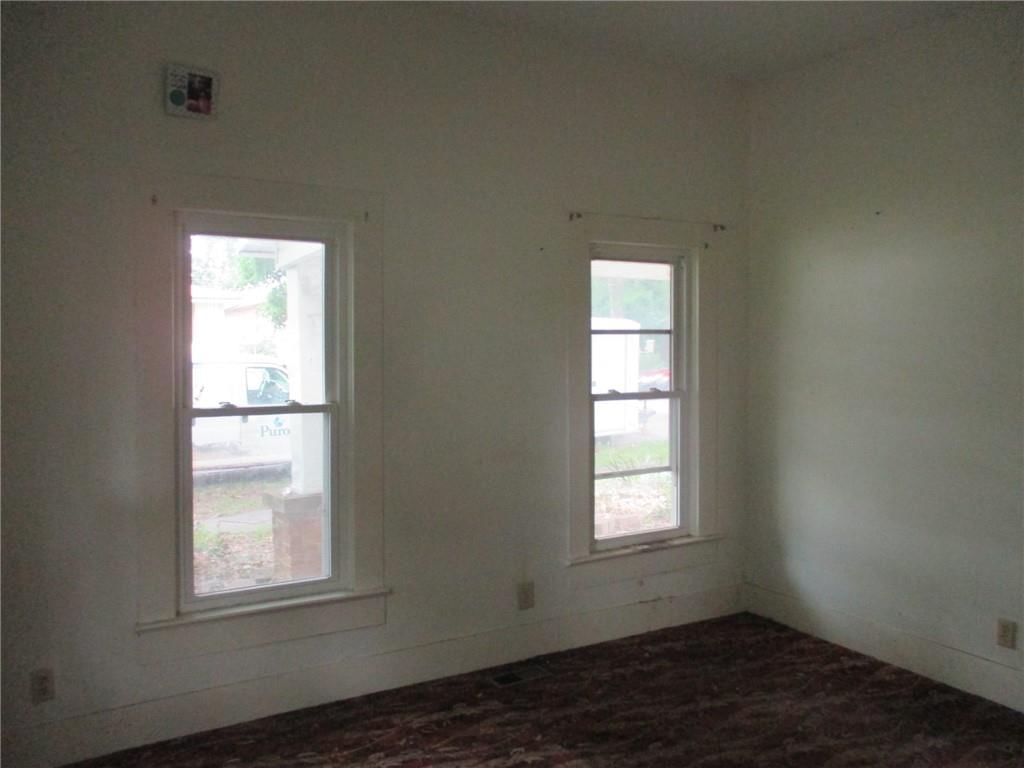1700 E 7th Street — photo 12