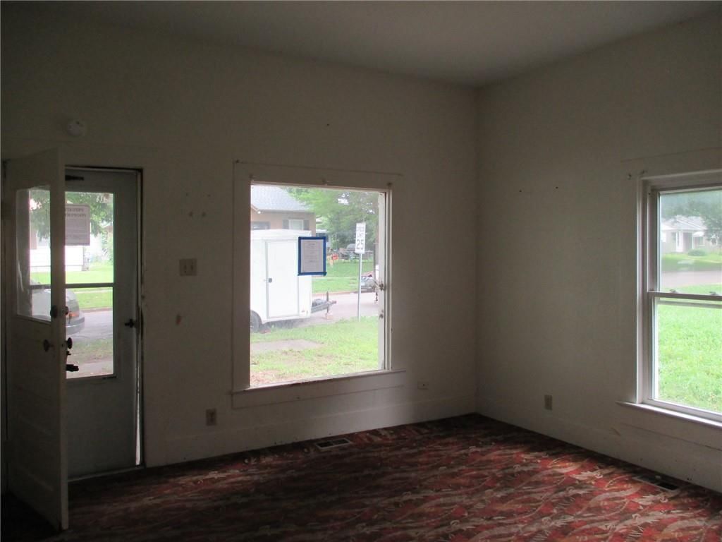 1700 E 7th Street — photo 21