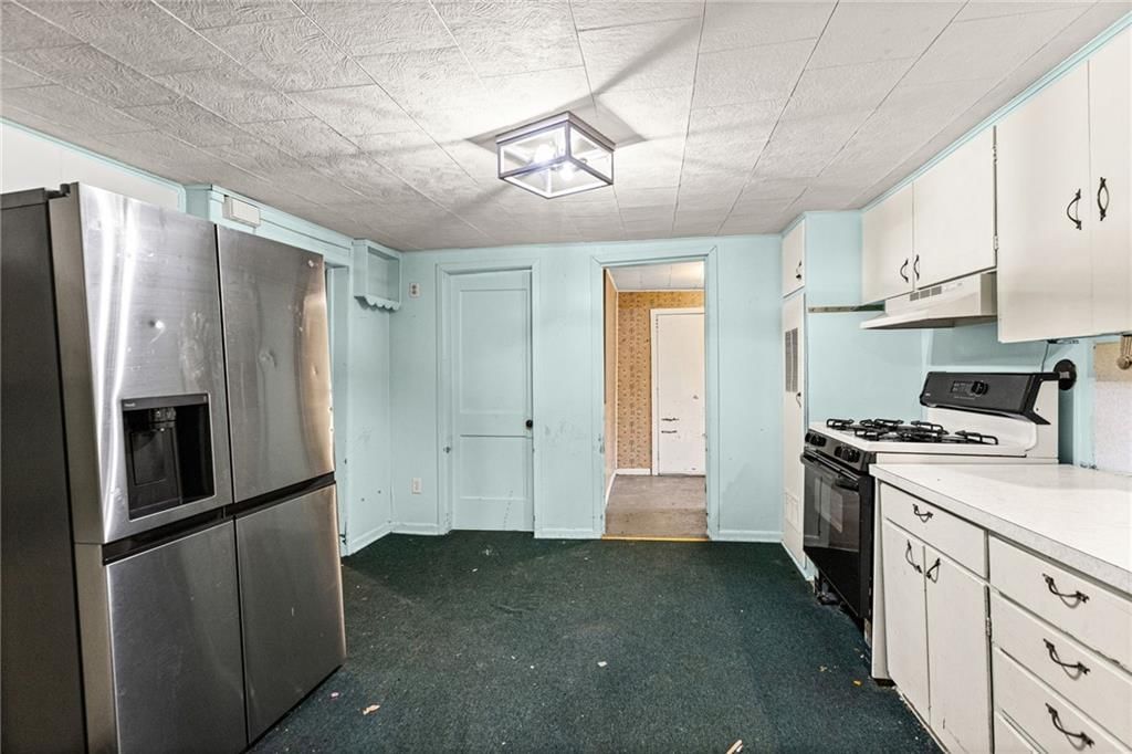 704 N Cherry Street — photo 8