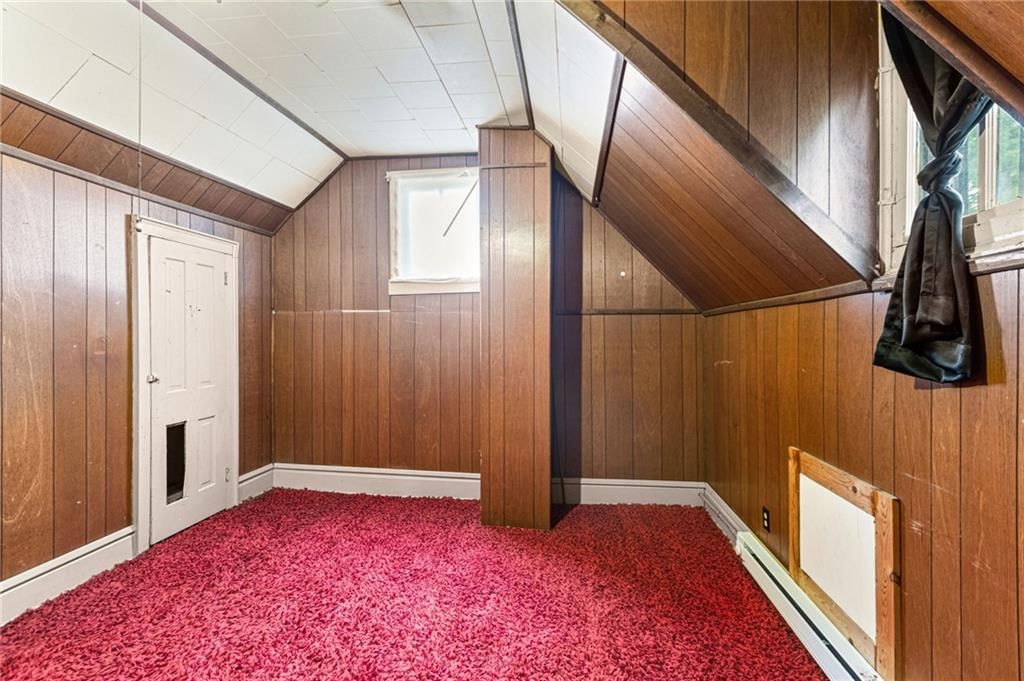 704 N Cherry Street — photo 23