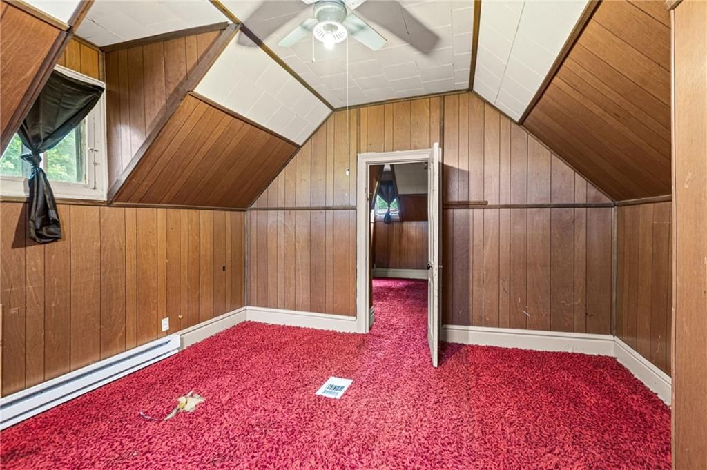 704 N Cherry Street — photo 24