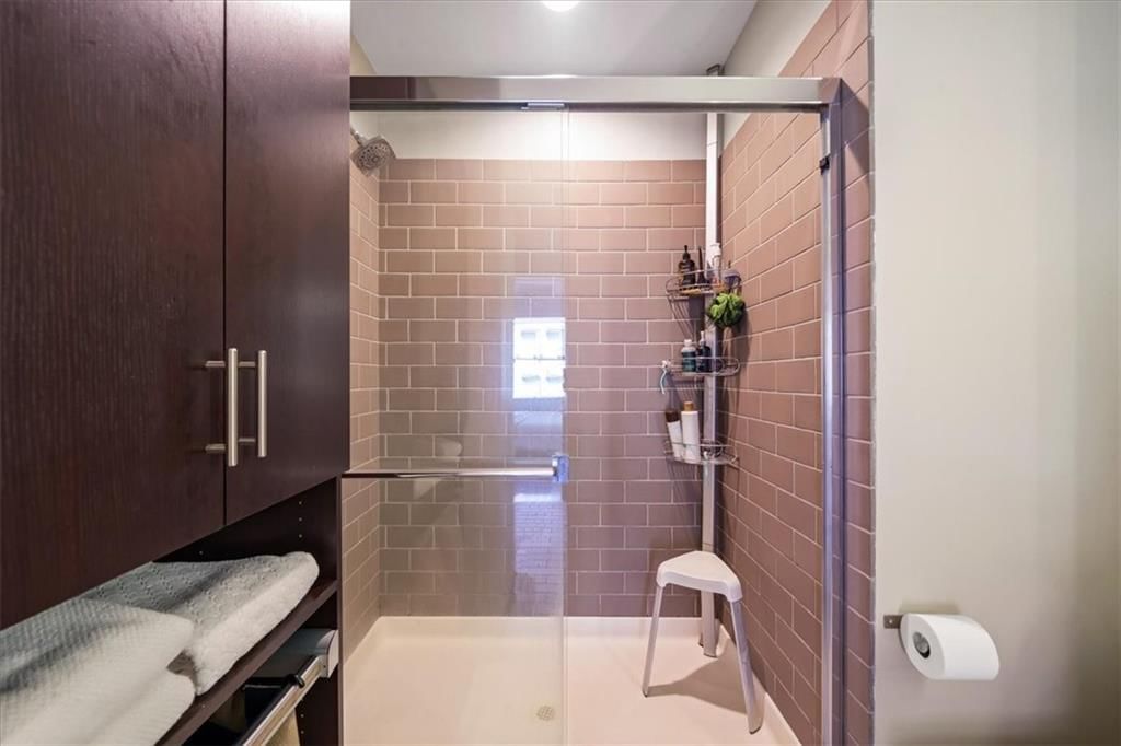 21 W 10th Street — photo 21