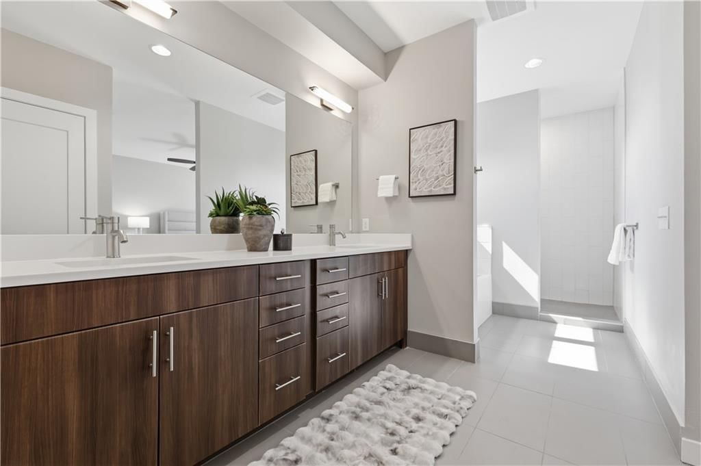 1724 Madison Avenue — photo 26