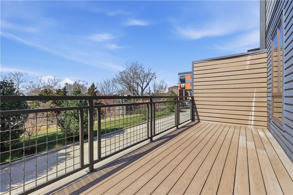 1724 Madison Avenue — photo 38