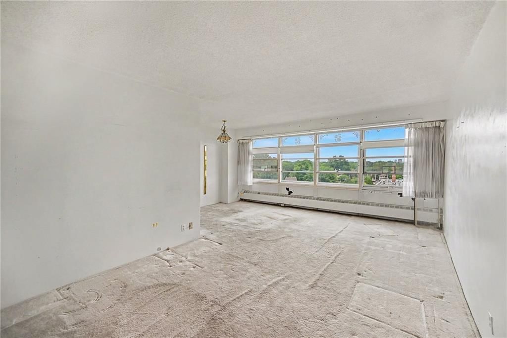 333 W Meyer Boulevard — photo 8