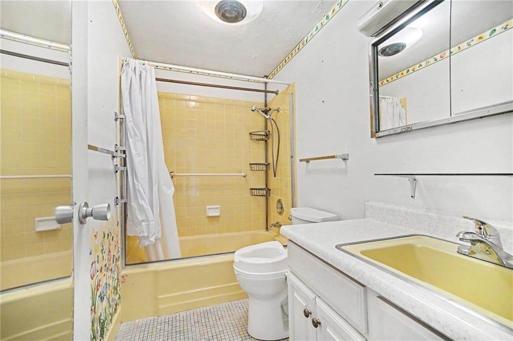 333 W Meyer Boulevard — photo 9