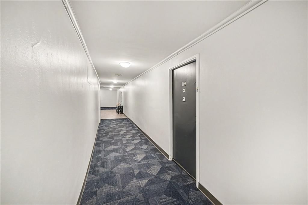 333 W Meyer Boulevard — photo 10