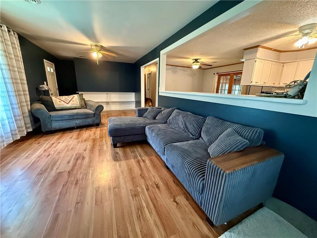 14990 Lakeside Drive — photo 21