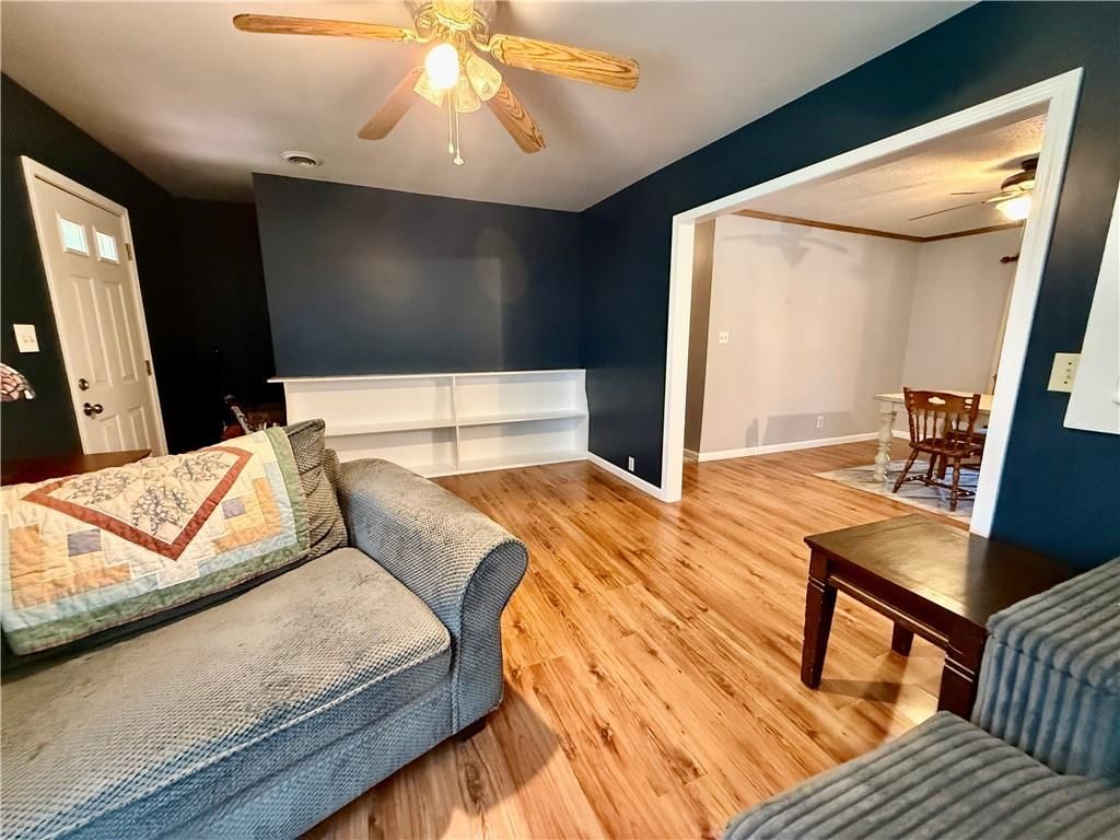 14990 Lakeside Drive — photo 24
