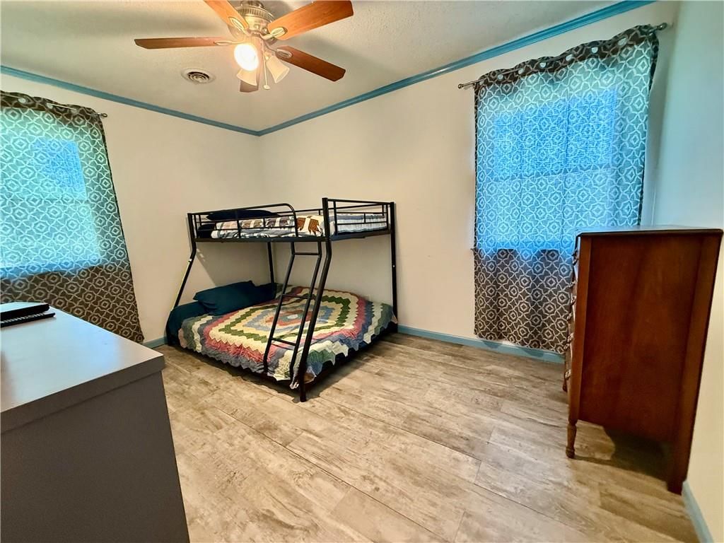 14990 Lakeside Drive — photo 28