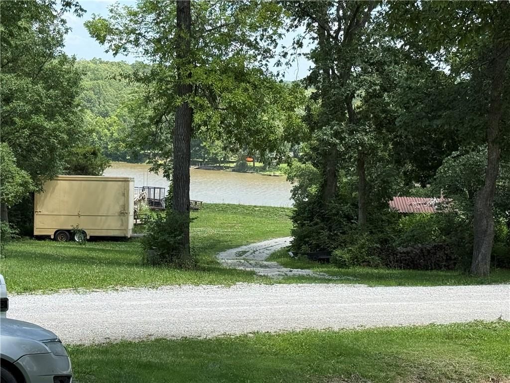 14990 Lakeside Drive — photo 45