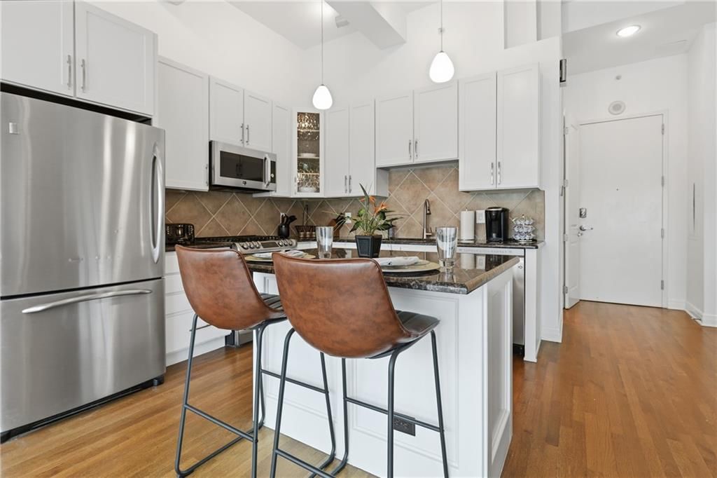 1101 Walnut Street — photo 8