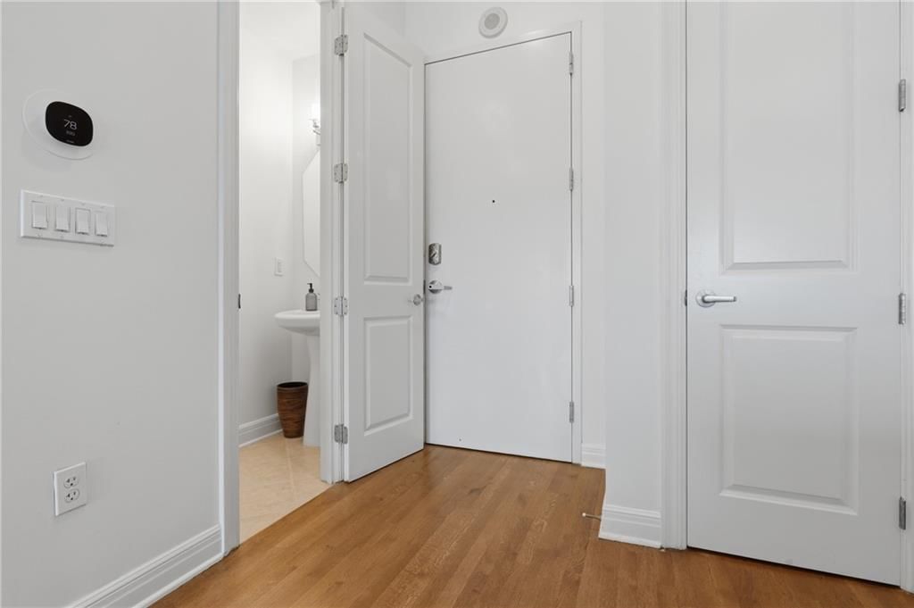 1101 Walnut Street — photo 14