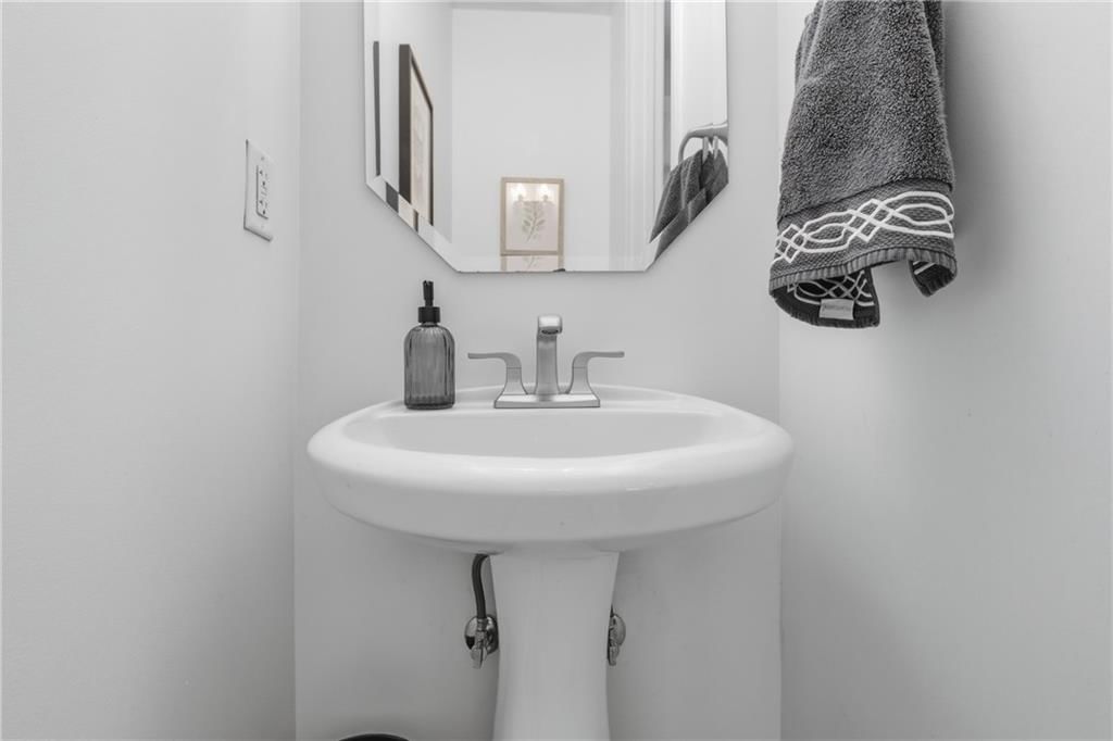 1101 Walnut Street — photo 15