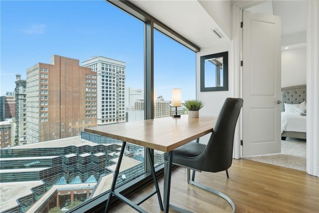 1101 Walnut Street — photo 17