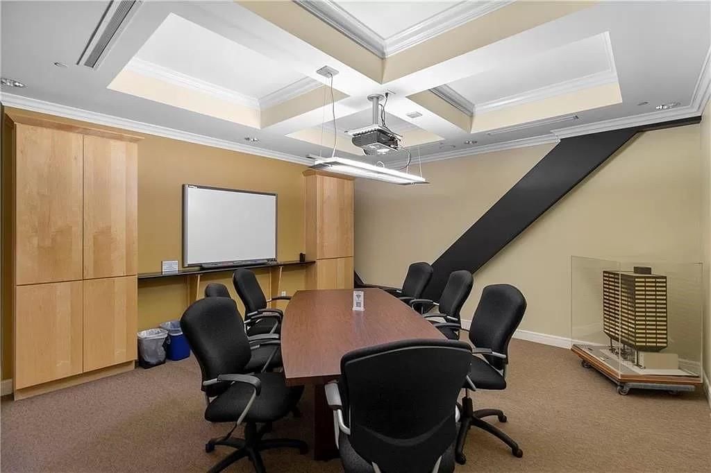 1101 Walnut Street — photo 32
